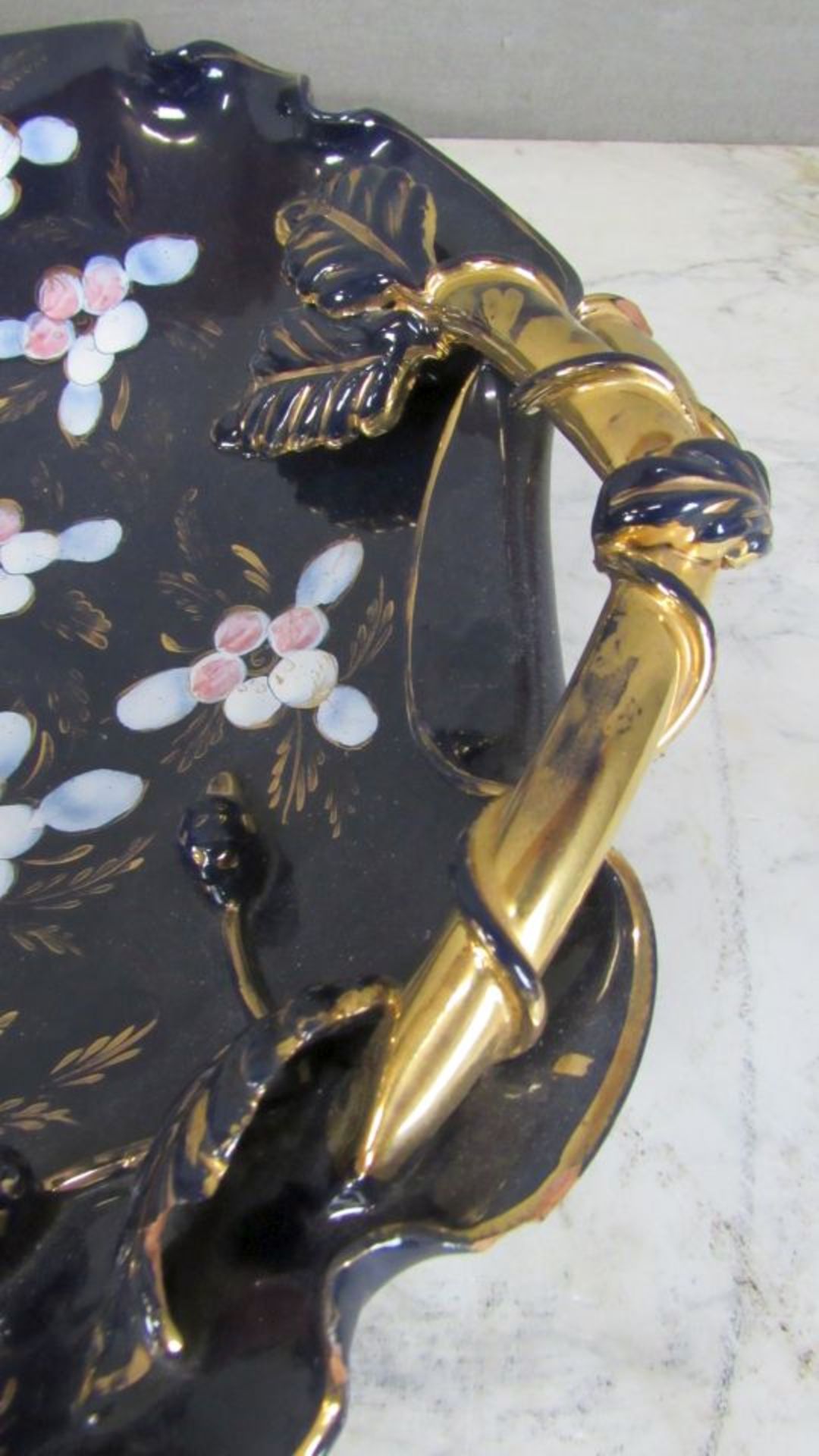 Große Henkelschale Blütendekor - Bild 3 aus 8