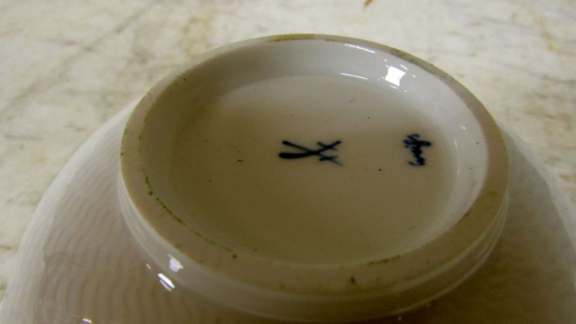 Kleine Schale Meissen Schwertermarke - Bild 5 aus 5