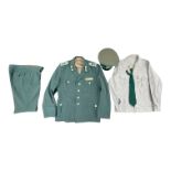 DDR East German Volkspolizei Police Tunic approx. 40 inch chest with medal ribbon bar and