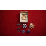 WW2 military sweetheart brooches to incl Royal Artillery and RAF incl silver brooches together