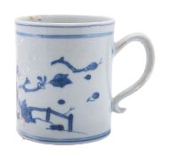 A Chinese 'Nanking Cargo' cylindrical mug, Qianlong with grooved scroll handle,