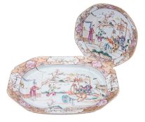 A Chinese famille rose 'Mandarin' pattern octagonal saucer dish,