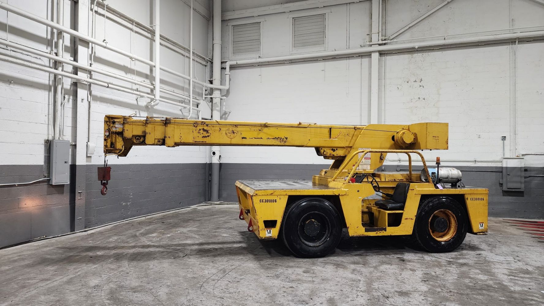 Heavy Equipment, Forklifts and Trailers Auction