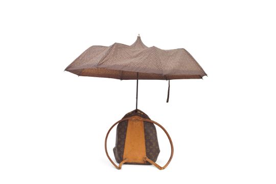 Louis Vuitton by Sybilla: a Centenaire Monogram Sybilla  display picture 3