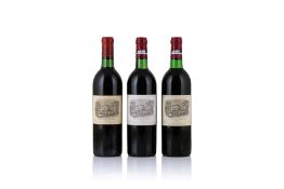 Château Lafite Rothschild, 1970 (1 x 750ml) Château Lafite Rothschild, 1975 (1 x 750ml...