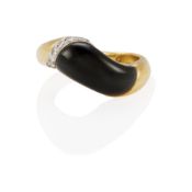 TIFFANY & CO.: 18K GOLD, ONYX AND DIAMOND RING