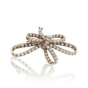 DIAMOND BOW BROOCH, LATE 19TH CENTURY