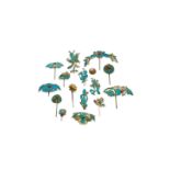 16 KINGFISHER HAIR PINS AND ORNAMENTS 19th century (16)