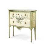 Petite commode de forme rectangulaire à décor peint, Italie, XIXe siècleAn Italian...