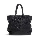 CHANEL: BLACK HIDDEN CHAIN BUBBLE TOTE 2008-2009