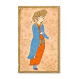 Jeune homme portant un turban doré et un manteau bleu à la manière de Mu'in Qadja...
