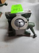 5C manual collet fixture.