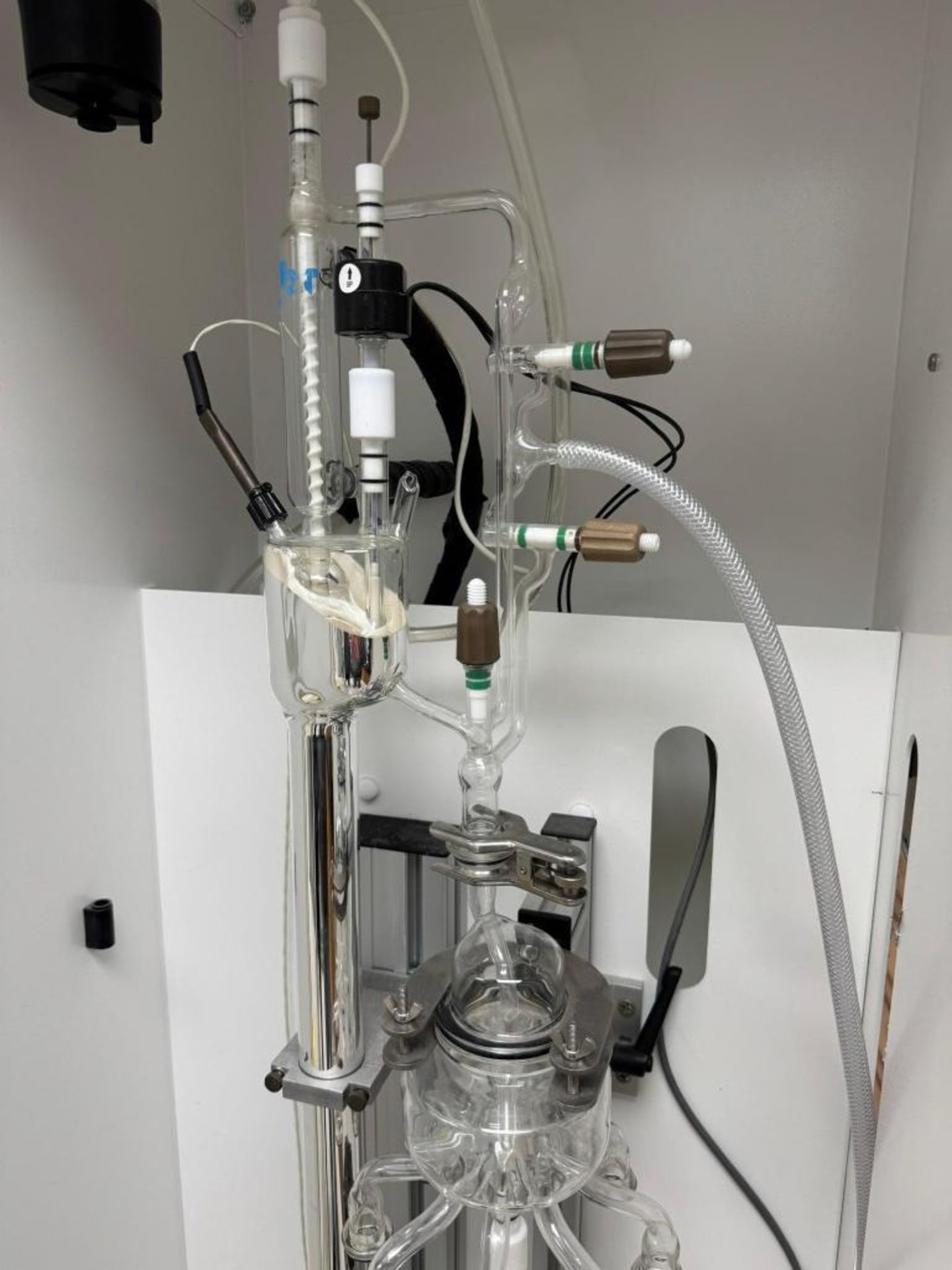 B/R Instrument Spinning Band Distillation System. With a M690 ...