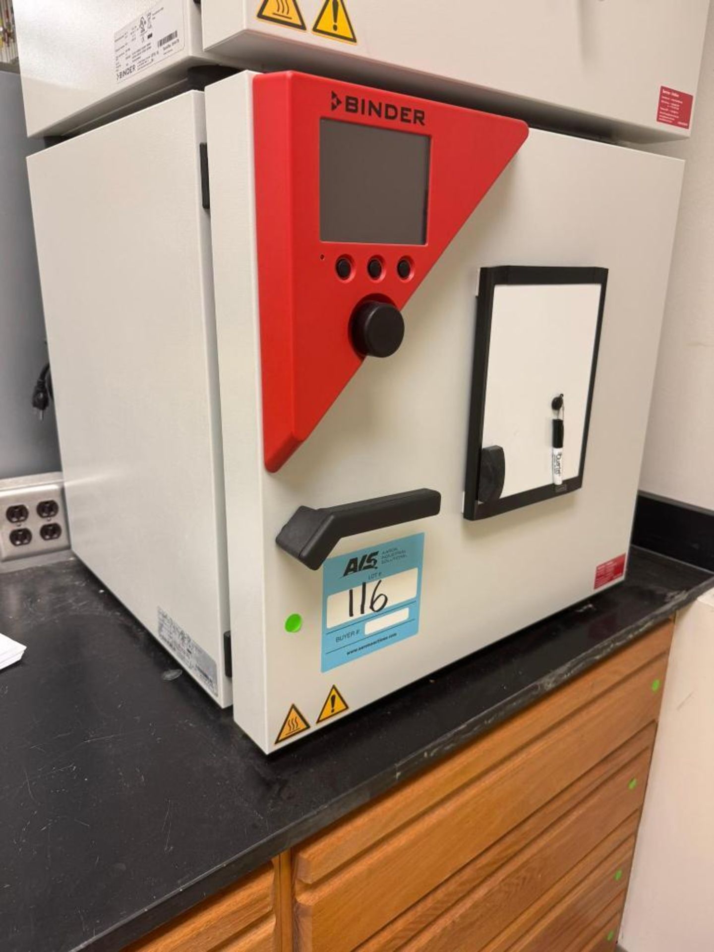 Binder Cooling Incubator, Model KT53-UL, Serial# 15-04174, Year 2015.