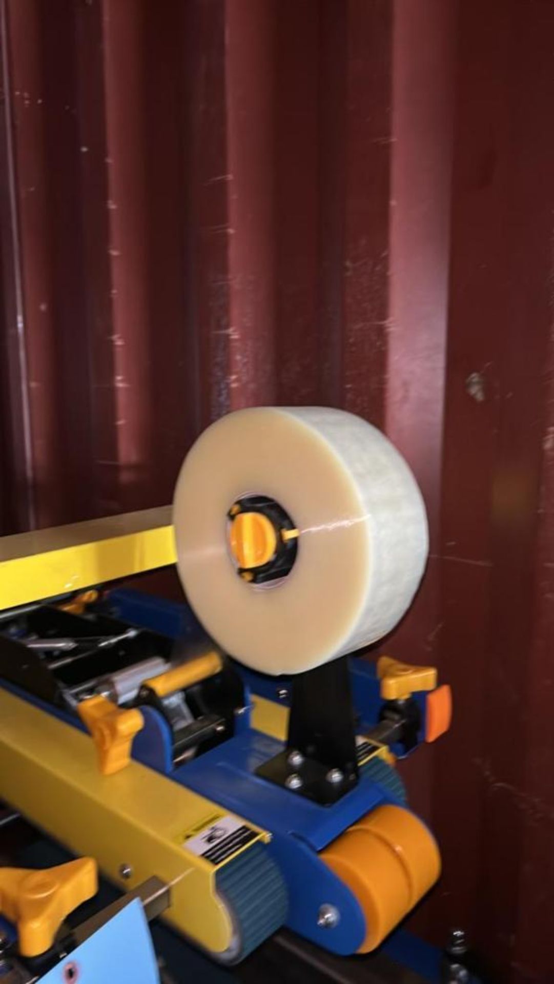 Kunba Automatic Box Taping Machine Top & Bottom Tape Conveyer, Tape ...