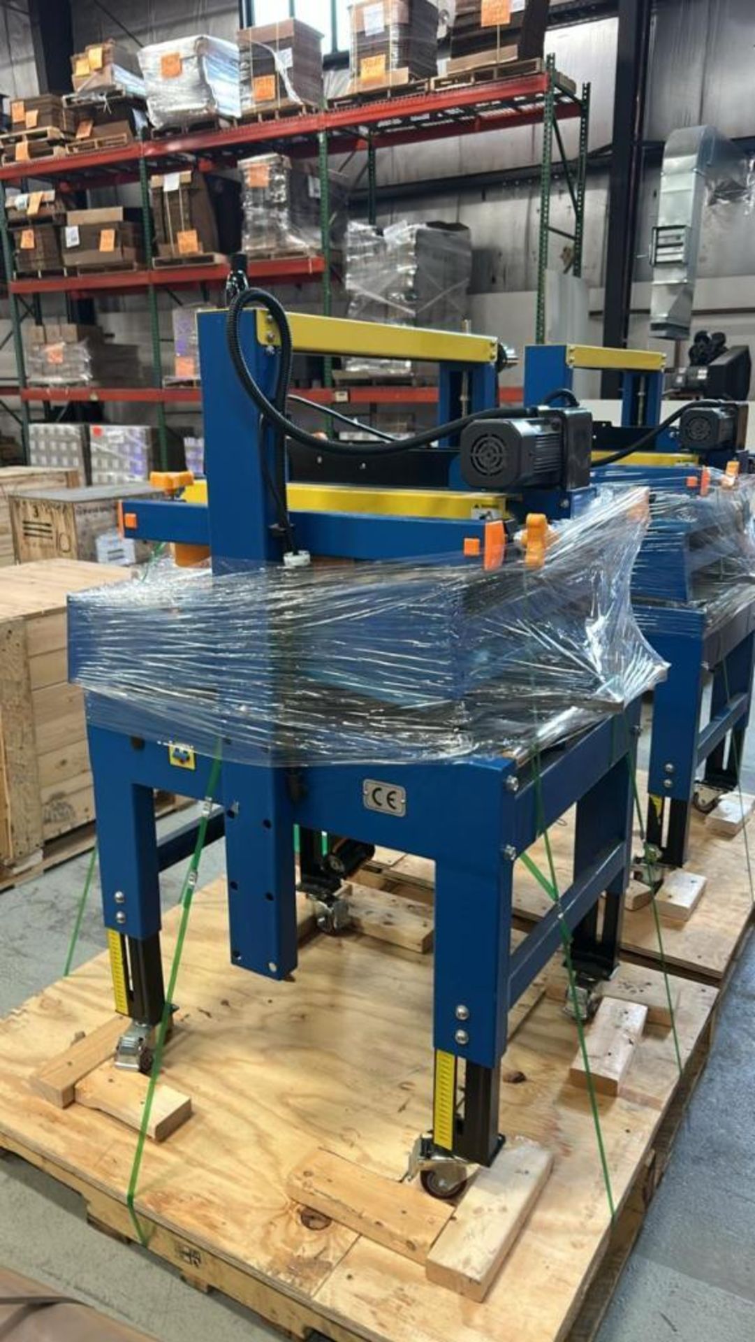 Kunba Automatic Box Taping Machine Top & Bottom Tape Conveyer, Tape ...