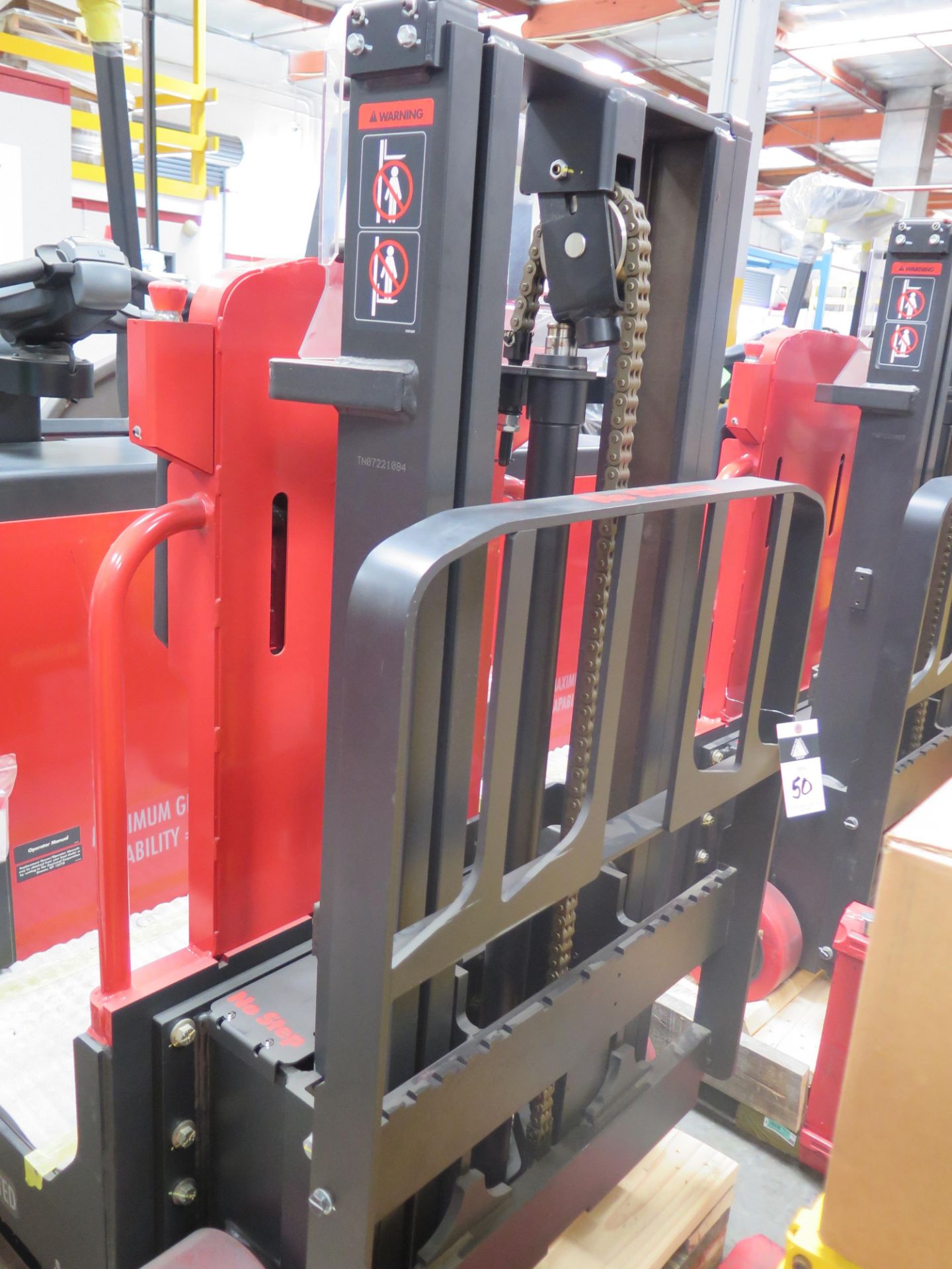 (NEW) 2021 Raymond 3030 Courier Automated Electric Lift Truck Stackers ...