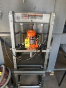 CENTRAL MACHINERY 12-TON HYDRAULICH-FRAME PRESS