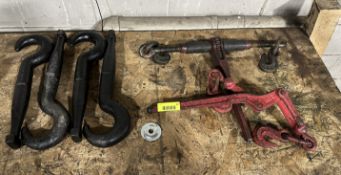(2) LOAD LOCKS AND (4) HEAVY DUTY HOOKS,.