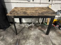 6' FABRICATION TABLE W/ VICE.