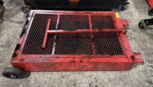 LOW PROFILE OIL DRAIN CART