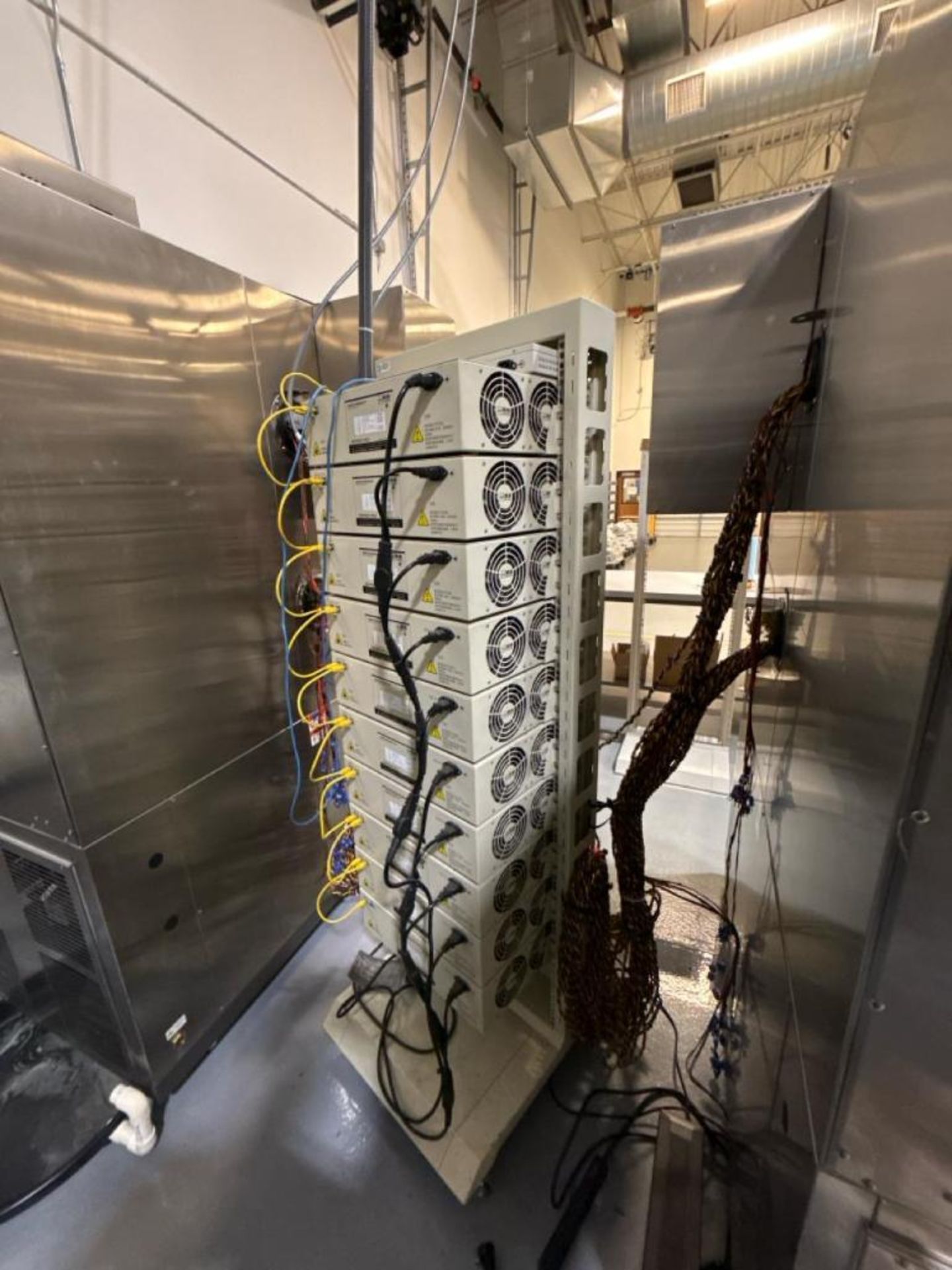 NEWARE Portable High Precision Battery Testing Rack - ENTIRETY [LOTS ...