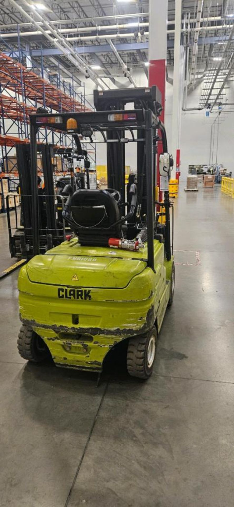 Clark GenEx AC Power Forklift ; Model#: GEX 30s Max 2,300 lbs 3-Stage ...