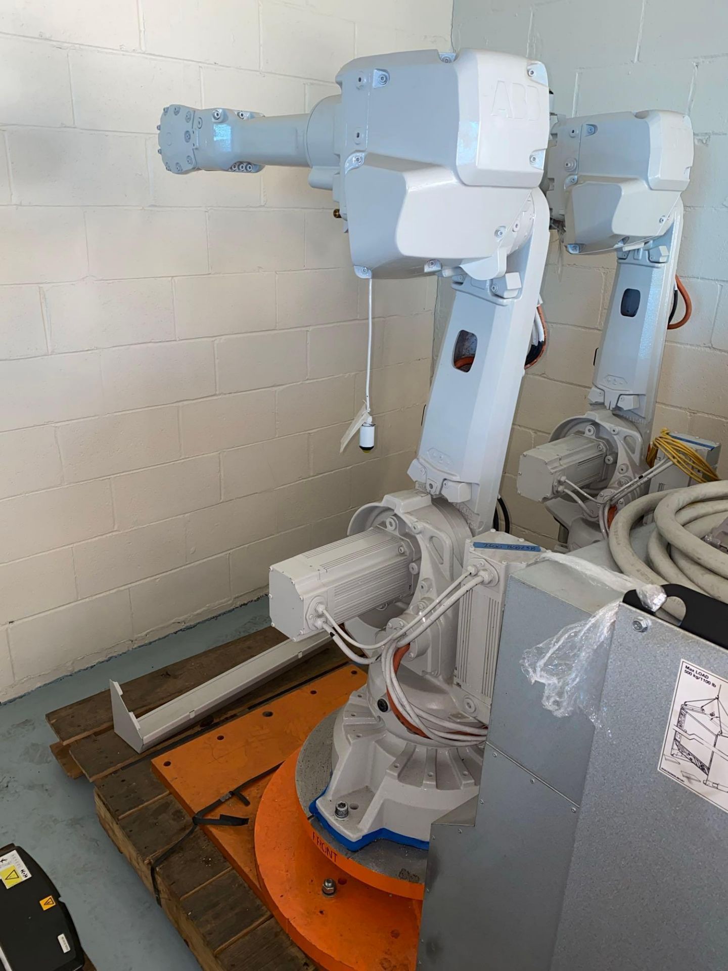 Loading Fee: $ 120.00 ABB IRB 2600 Robot Mfg’d: 2016-9 w/ IRC5 ABB ...