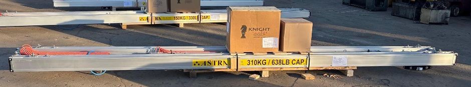 Astra 638 Lb Free Standing Crane w/ Knight 225 Lbs