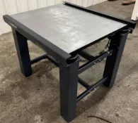 Kinetic Systems #1202-01-12HCG Isolation Table