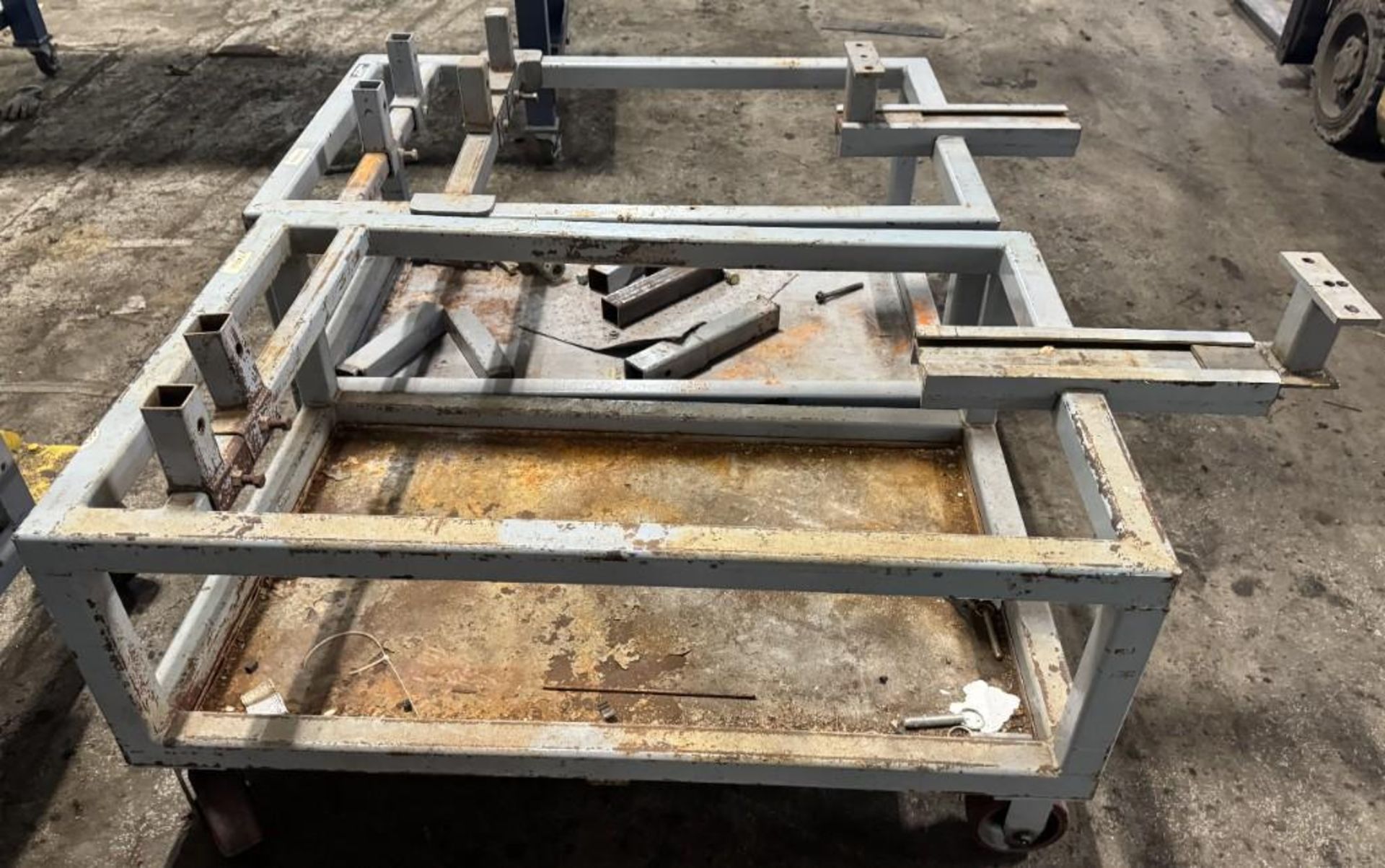 Engine Stand Cap Loading Fee: $20 Lot of (2) Engine Stands-Type 1 #340 1500 LB Cap ...