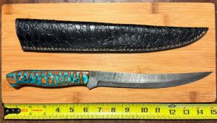 Long Trailing Point Knife With Sheath