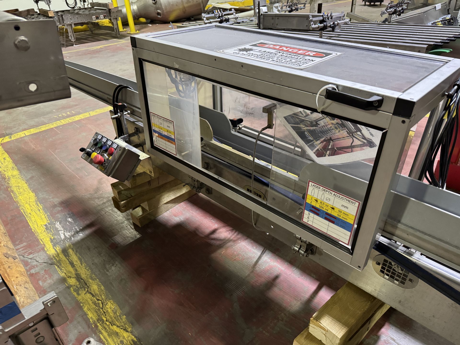 Robobox Infeed Conveyors, [Lot] of (2) single file bottle infeed ...