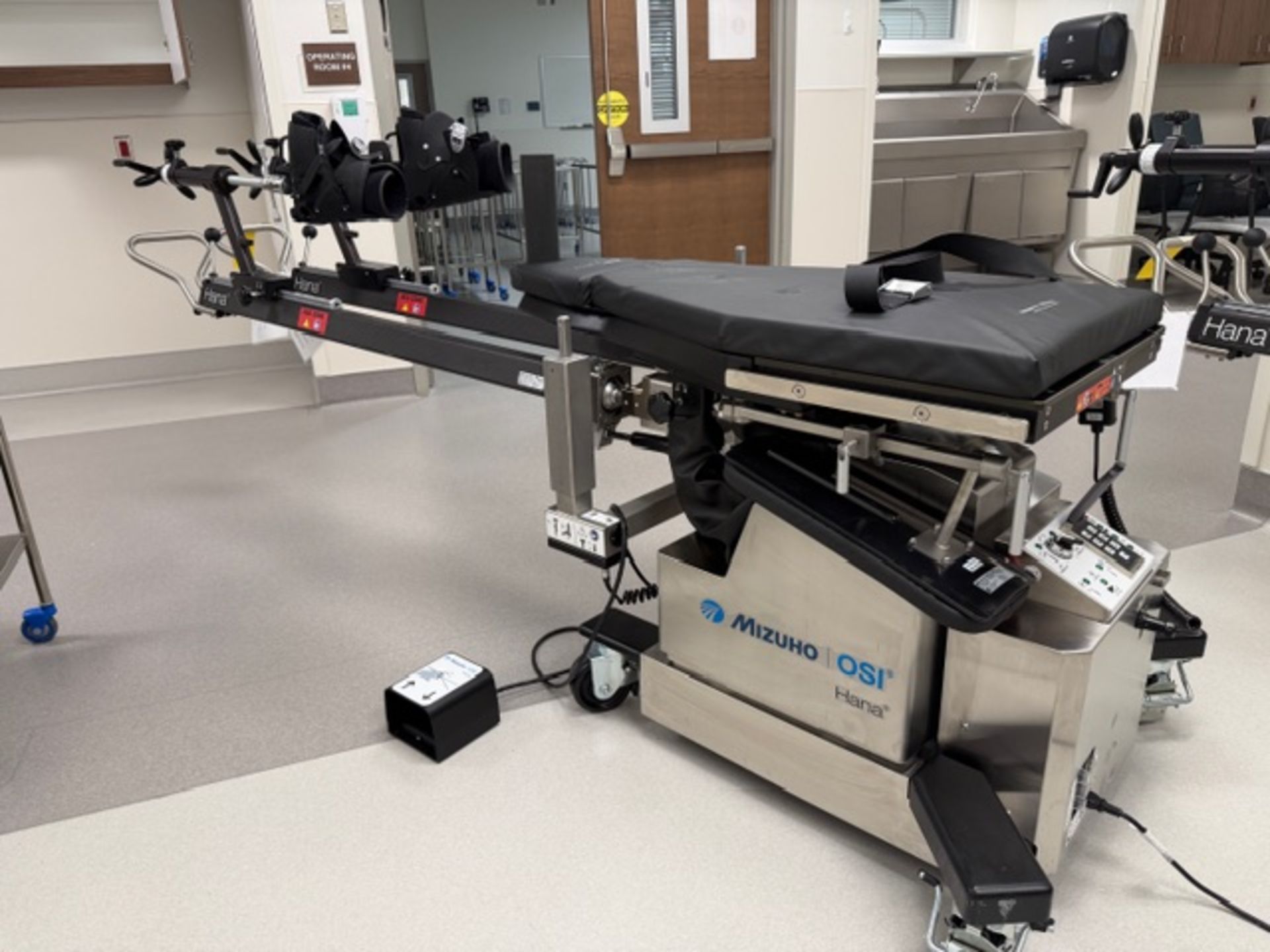 Spar Table Mizuho OSI Hana Leg Spar Lift Assist Orthopedic Surgery Table