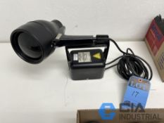 BLAK RAY MODEL B-100A LONG WAVE ULTRA VIOLET LAMP