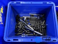 (LOT) MISCELLANEOUS SOCKETS AND COMBINATION WRENCHES