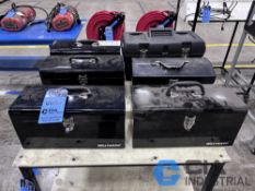 (LOT) MISCELLANEOUS TYPE HAND CARRY TOOLBOXES