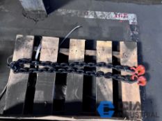 (NEW) 7' X 1/2 TON CM HAMMERLOCK CHAIN WITH CLERIS GRAB HOOKS