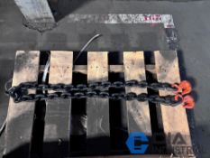 (NEW) 7' X 1/2 TON CM HAMMERLOCK CHAIN WITH CLERIS GRAB HOOKS