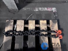 (NEW) 7' X 1/2 TON CM HAMMERLOCK CHAIN WITH CLERIS GRAB HOOKS