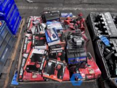 (LOT) BLACK & DECKER BATTERY POWERED TOOLS INCLUDING DRILLS AND BATTERY CHARGERS