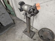 Stellar grinder & pedasta