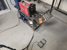 LINCOLN Square Wave Tig 200 welder & C-clamps - NO TANK