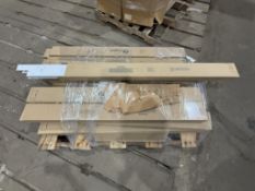 Lot Of Light Bulb Brackets (-29)