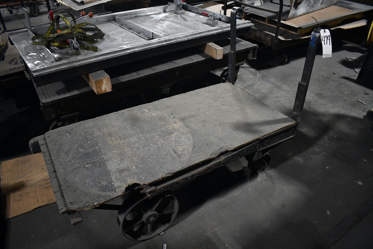 PLATFORM TRUCK (NO CONTENTS)