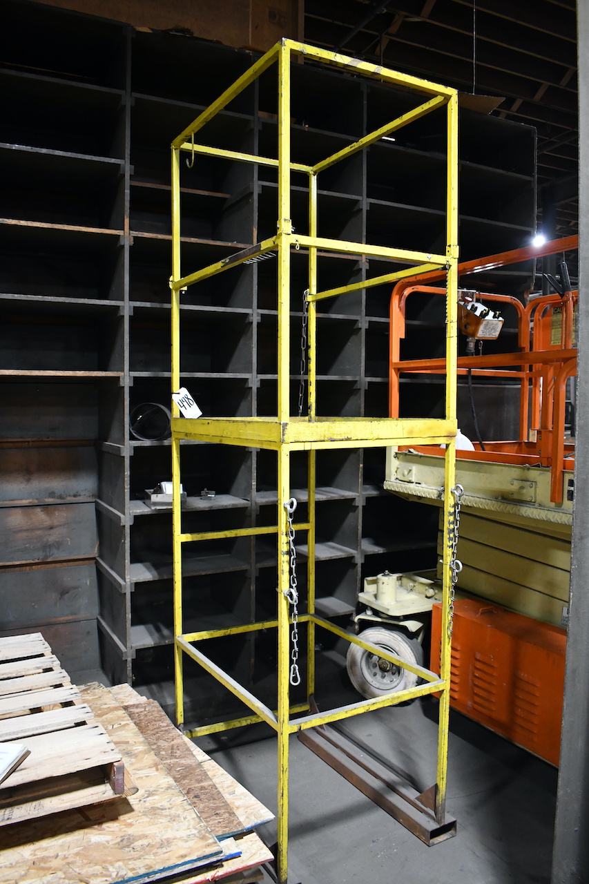 FORKLIFT WORK PLATFORM