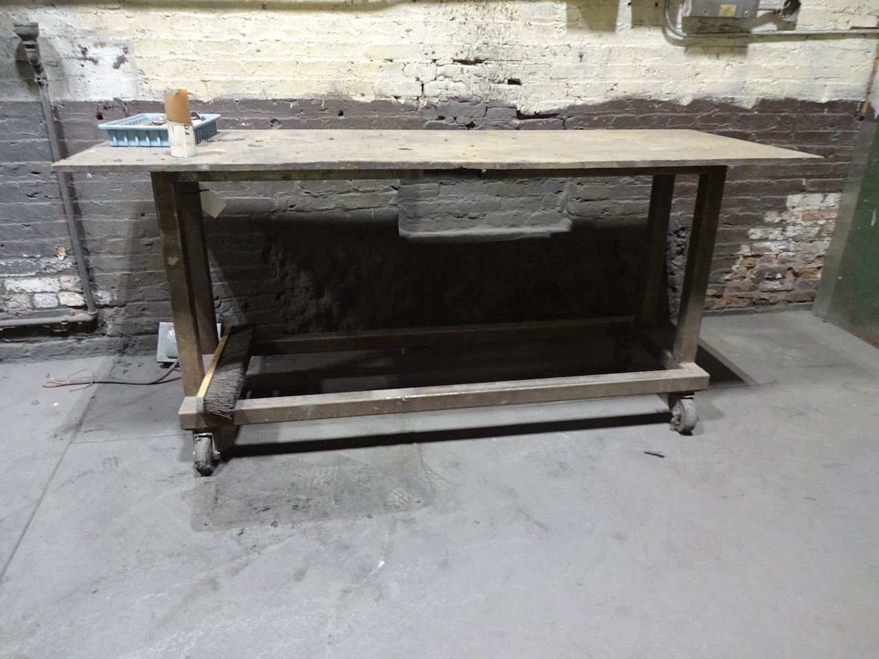 SHOP CART (NO CONTENTS)