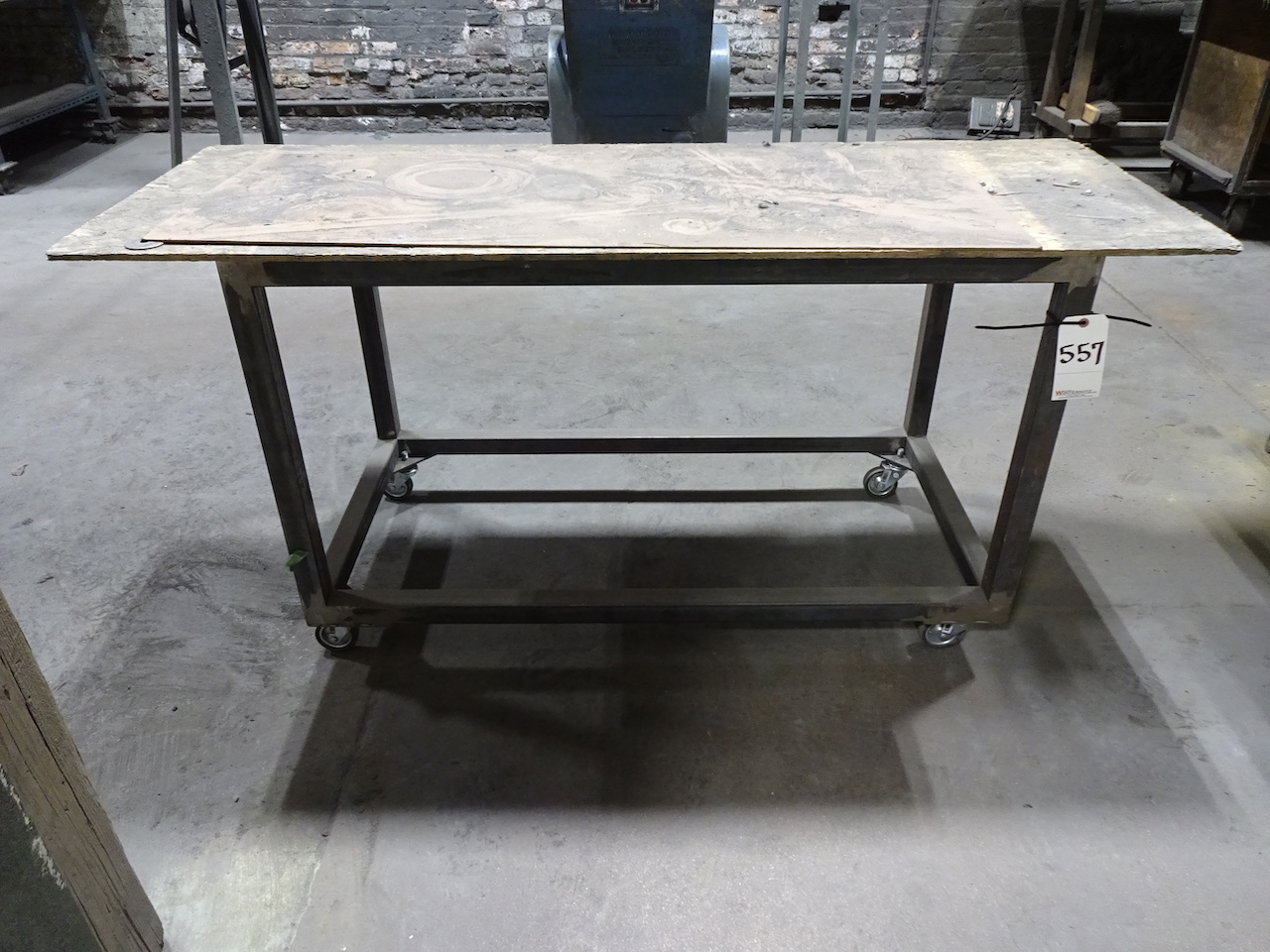 SHOP TABLE (NO CONTENTS)