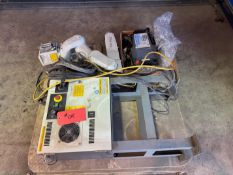 Fanuc LR Mate 200iD/7LC with R30iB Mate Controller, powers on and each axis jogs.