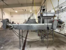 Conveyor with Drive: 124